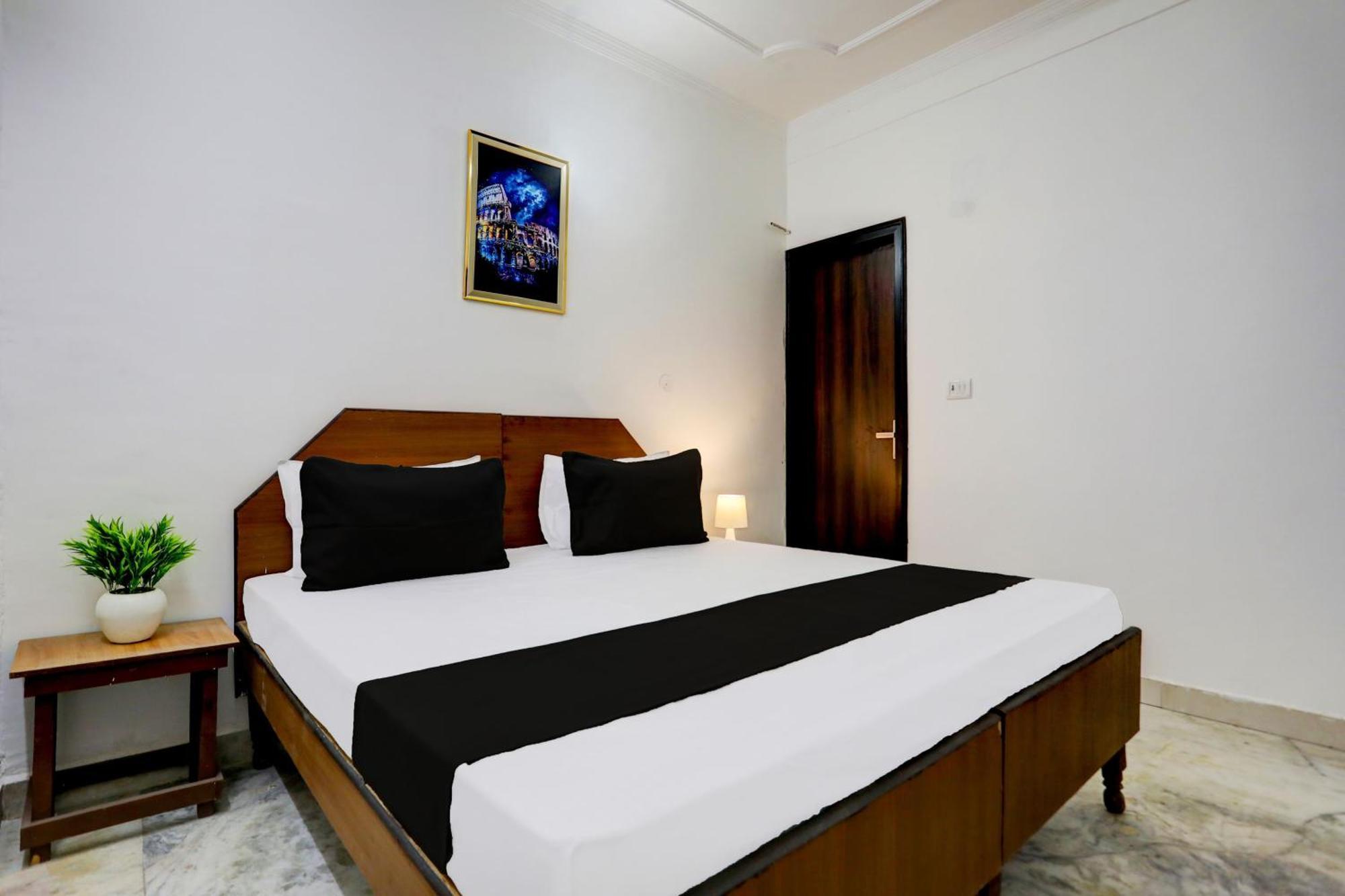 Super Hotel Live View Indraprast ภายนอก รูปภาพ